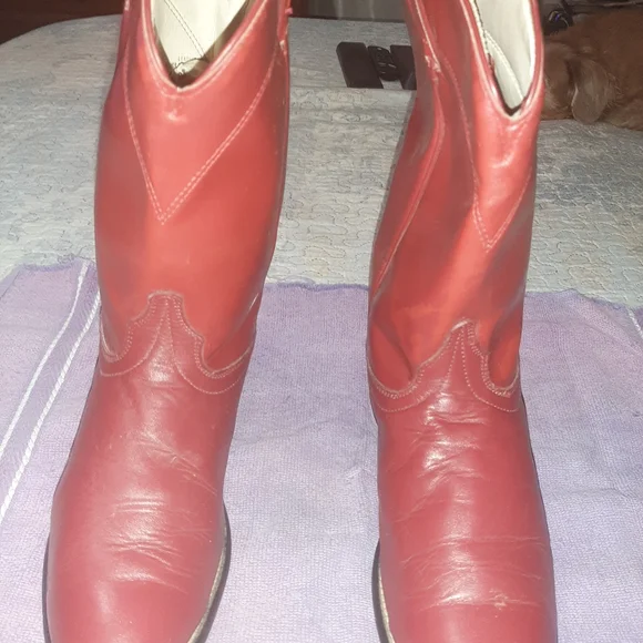 Laredo Red and White Leather Boots - Picture 2 of 13